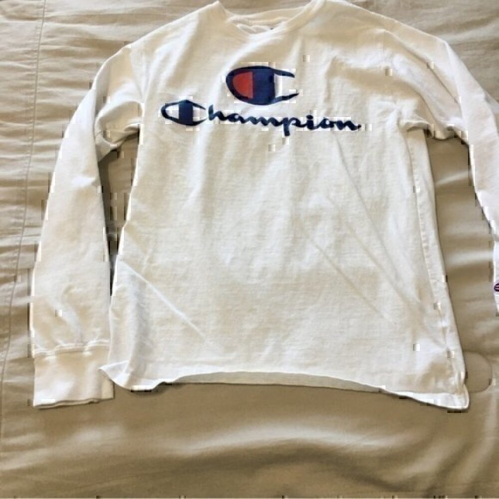 Champion woman’s size small white logo long sleeved shirt